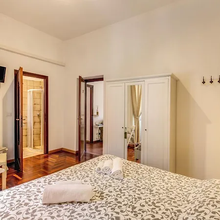 Finally In Apartament