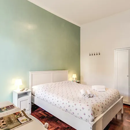 Finally In Apartament